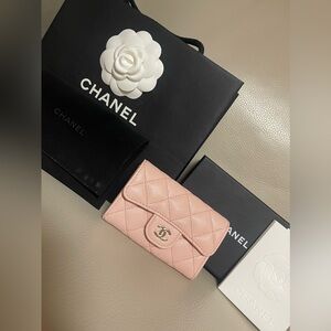 authentic chanel caviar quilted flap card holder - pink/rose